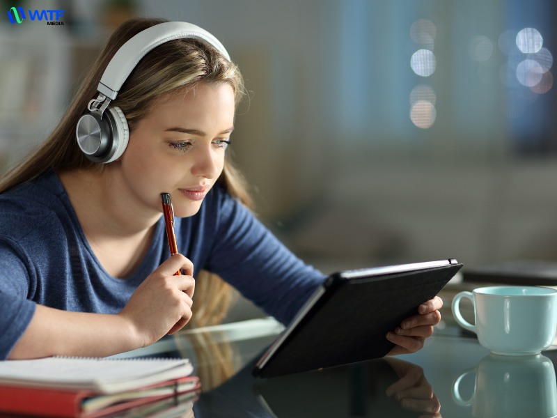 Hướng Dẫn Tự Học SEO Cho Người Mới Bắt Đầu 7 Theo dõi tiến độ và kết quả
