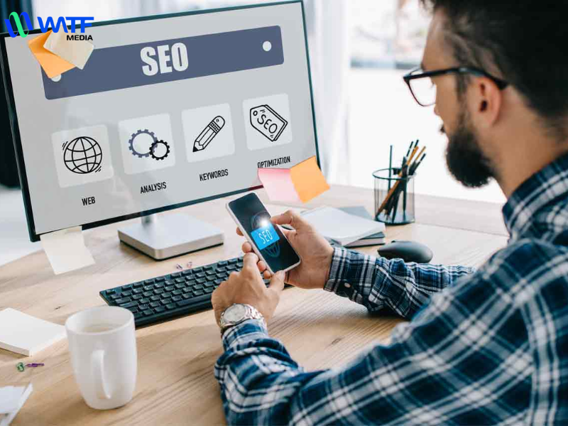 SEO Specialist Là Gì? Cách Trở Thành SEO Specialist 1 SEO Specialist, hay còn gọi là chuyên gia SEO, là người có nhiệm vụ tối ưu hóa công cụ tìm kiếm nhằm đưa website lên thứ hạng cao trên các trang kết quả tìm kiếm (SERP)